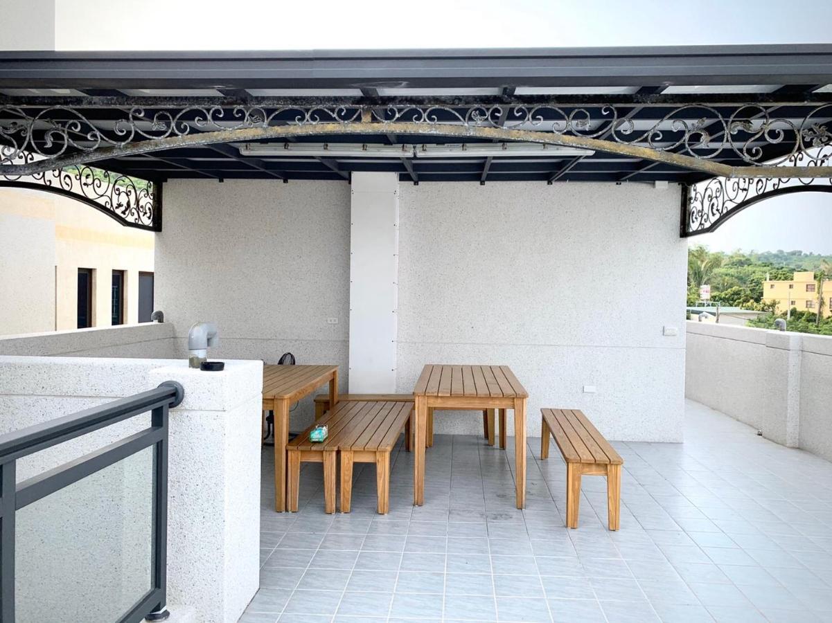 Coral Island Bed & Breakfast Xiaoliuqiu Exterior photo